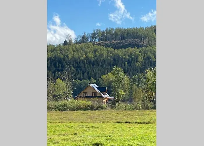 Gorskie Formy - Drewniany Dom W Gorach Z Balia * Leszczyniec